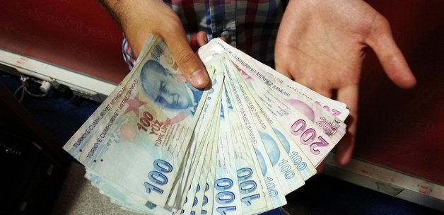 Kredilerde Ayak Frenden Çekiliyor!