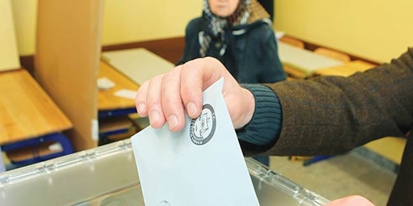 İşçinin, Emeklinin Gözü Sandıkta