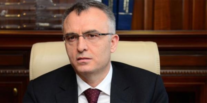 Maliye Bakanı’ndan 150 Bin Taşerona Kadro Açıklaması