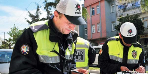 Trafik Sigortasında Yüksek Fiyata Fren