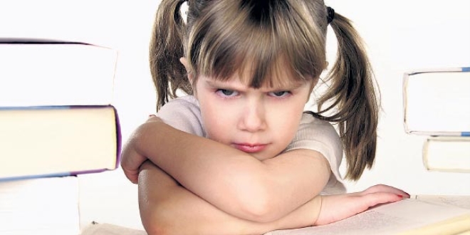 Uzmanlar Aileleri Uyarıyor: Okul, Kabusa Dönüşmesin!