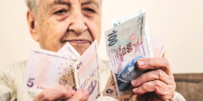 İşte Emeklinin Merak Ettiği Zam Hesabı