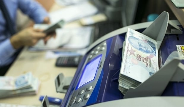 Emekliye Çifte Müjde! Zamlı Maaş ve İkramiye