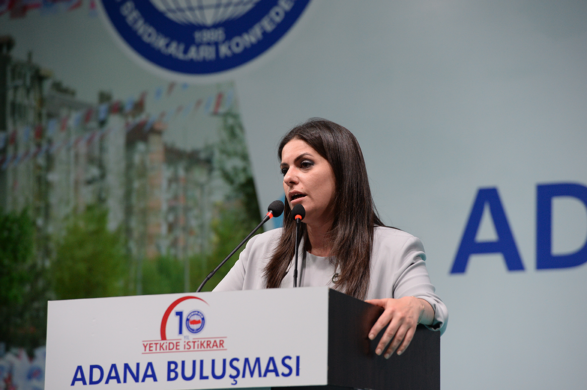 Bakan Julide Sarıeroğlu: “Memur-Sen, Toplu Sözleşmede Bizi Çok Zorladı”