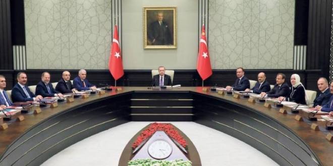 Kabineye İstifa Edip Girmesi Beklenen 4 Bakan