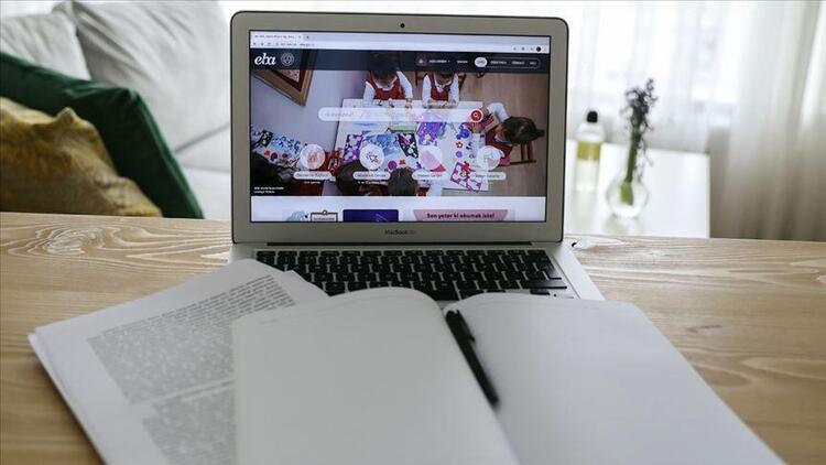 MEB Açıkladı! Uzaktan Eğitim Ne Zamana Kadar Sürecek?