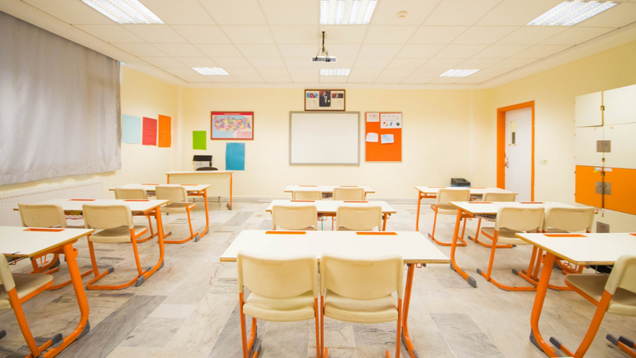 Bilim Kurulu Üyesi: “Okullar Bu Yıl Uzaktan Eğitimle Devam Edebilir!”